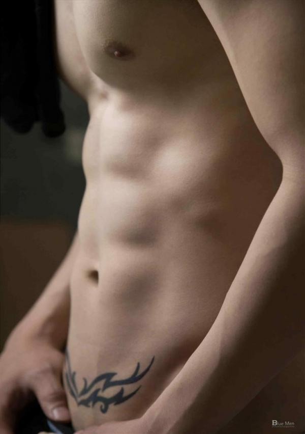 VIRILE-No.02-ebook--bts-video